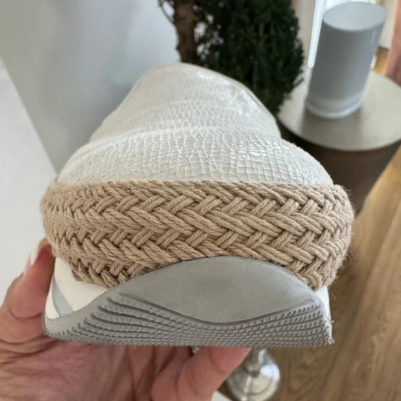 Hogan White and Gray Women's Platform Sneaker Loafers - Size 40.5 - Picture 4 of 11